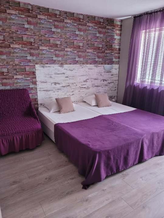Guest House Taligarov Pomorie Exteriör bild